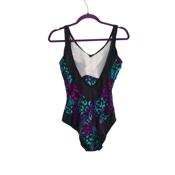 SWIMSUIT - Picture 7 of 7